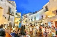 How to Live an Exclusive Nightlife in Ibiza